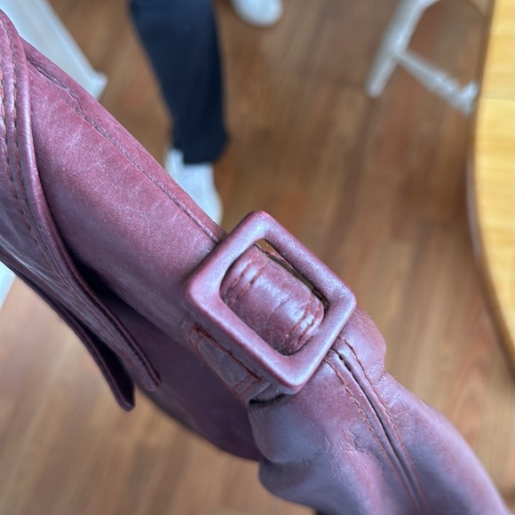 Vintage 1980s Etienne Aigner Oxblood Burgundy Belted Leather Jacket Sz 14 - Picture 7 of 7